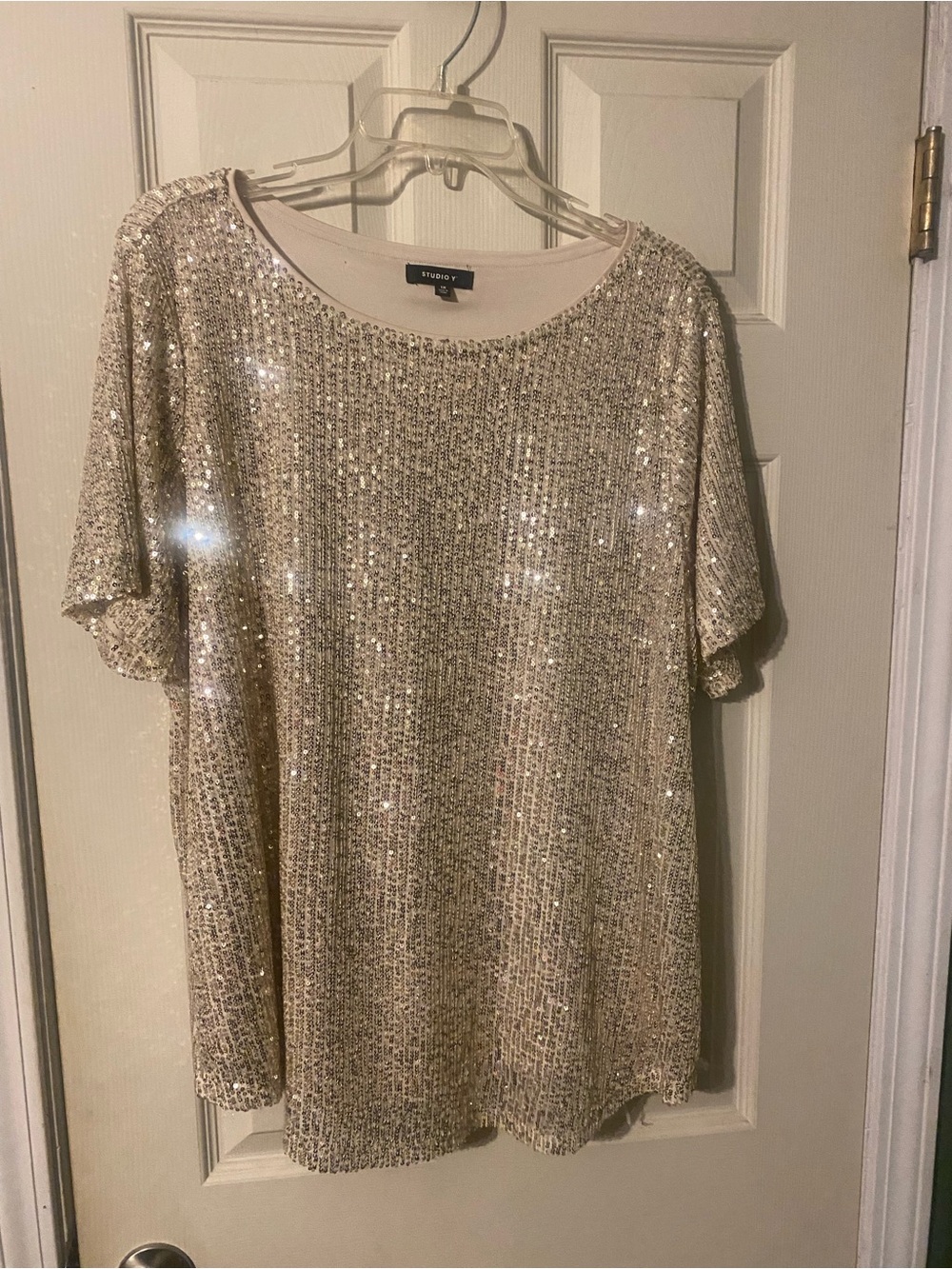 Studio Y sparkling Sequin Short Sleeve Top - Champagne size 1X knit stretch